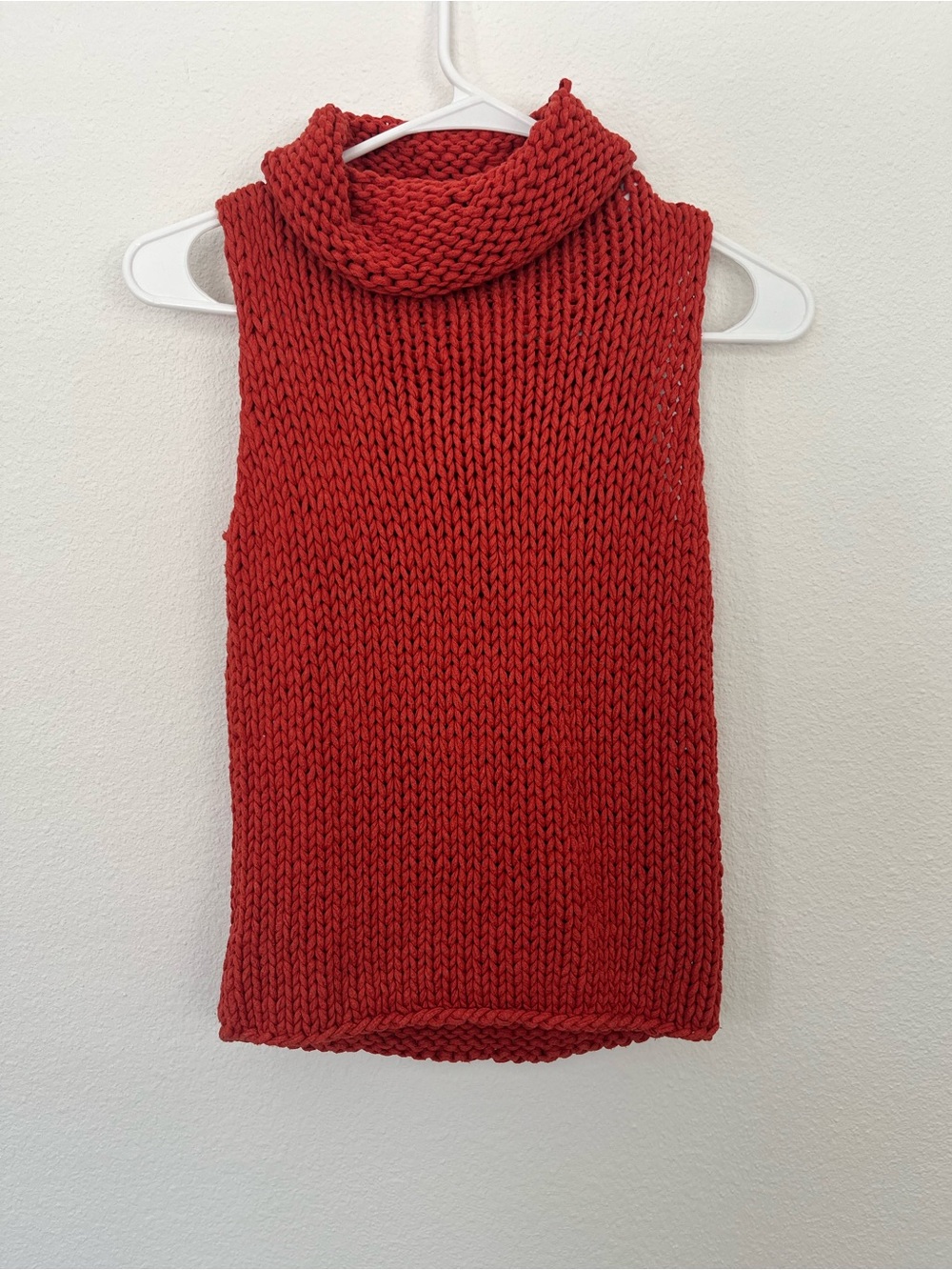 The Limited Handknit Collection red Turtleneck Sweater Tank Size small